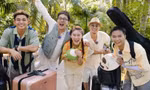 "Gia Đình Haha" cập bến miền Tây sông nước, một "Anh tài" bất ngờ xuất hiện 