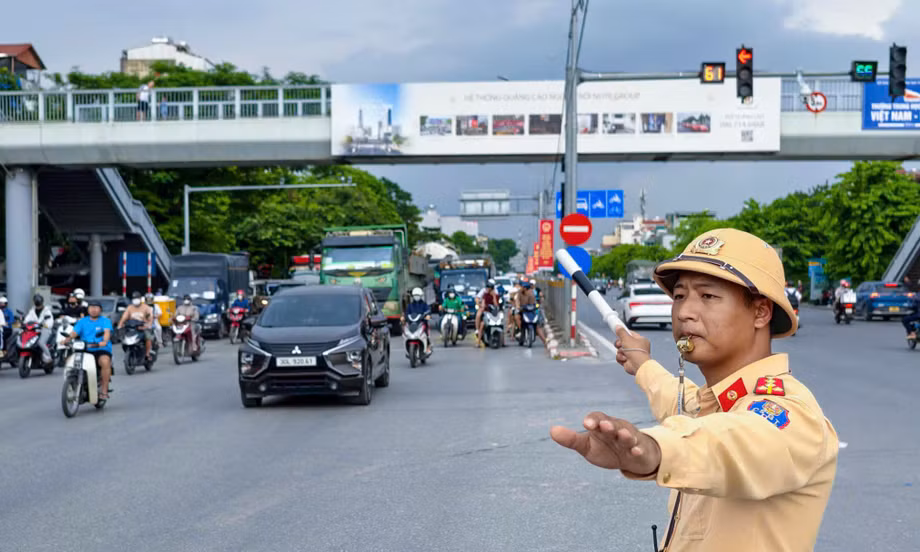 CSGT Hà Nội huy động 100% quân số sẵn sàng đón người dân trở lại Thủ đô sau kỳ nghỉ lễ