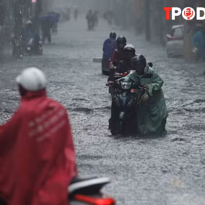 NÓNG 17/9: Vì sao liên tục có những đám mây đối lưu khổng lồ xuất hiện, gây mưa to ở Hà Nội?