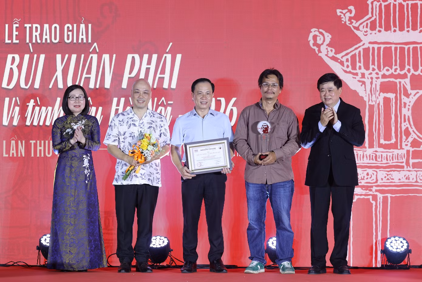 hhkd1378.jpg