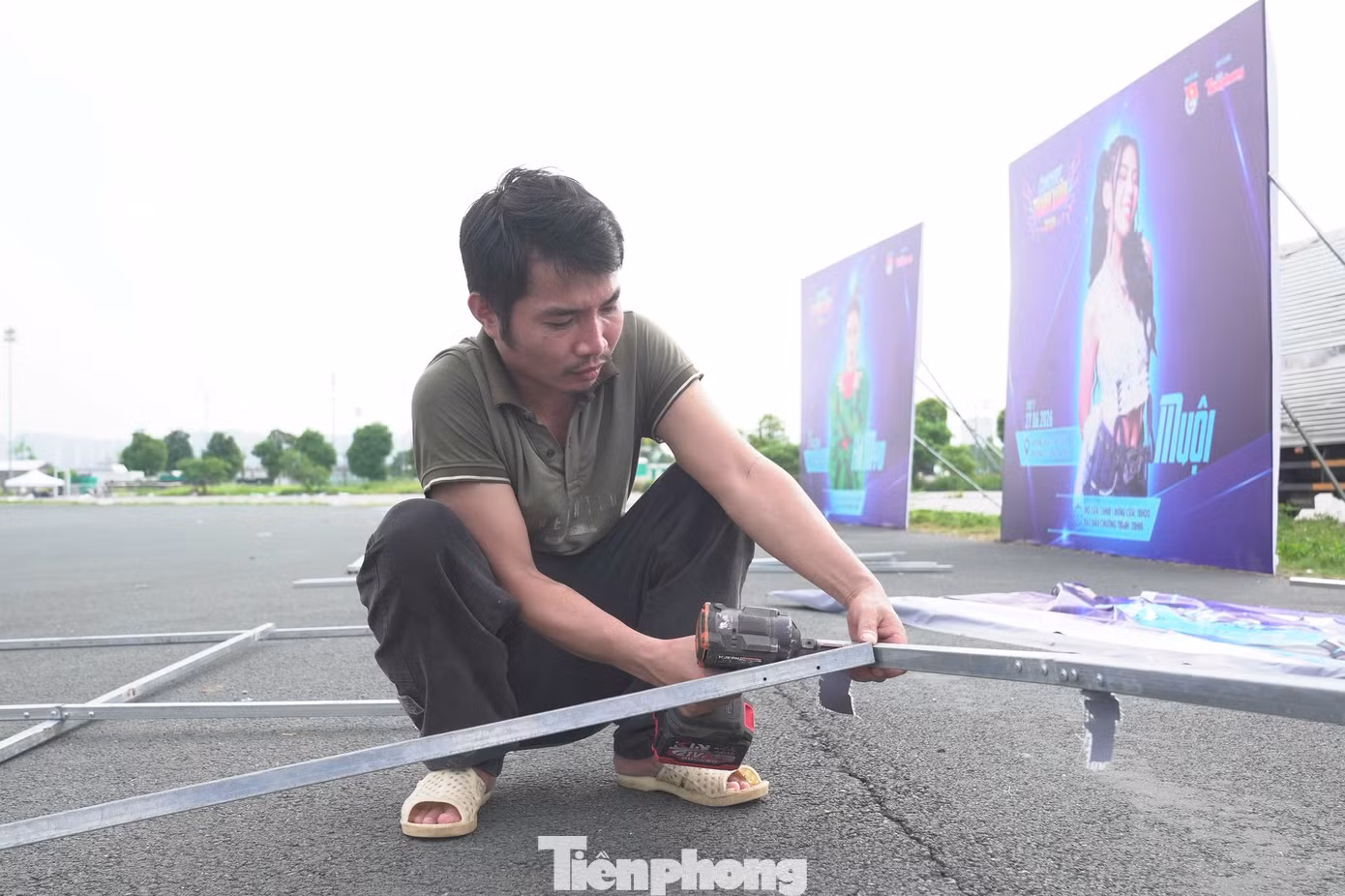 tp-m8.jpg