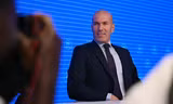 Zinedine Zidane nhận lương cao cỡ nào khi dẫn dắt tuyển Pháp?