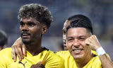 CĐV Malaysia: 'Cứ đá thế này thì nguy khi gặp Việt Nam'