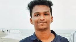 Nithin Raj R.L. đã tử vong sau khi rơi từ một tòa nhà trong khuôn viên Trường Cao đẳng Nha khoa Kannur. Ảnh: The Indian Express
