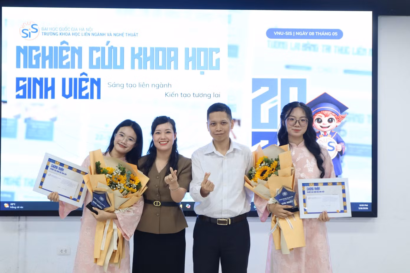 nckhcap-truong-2025.jpg