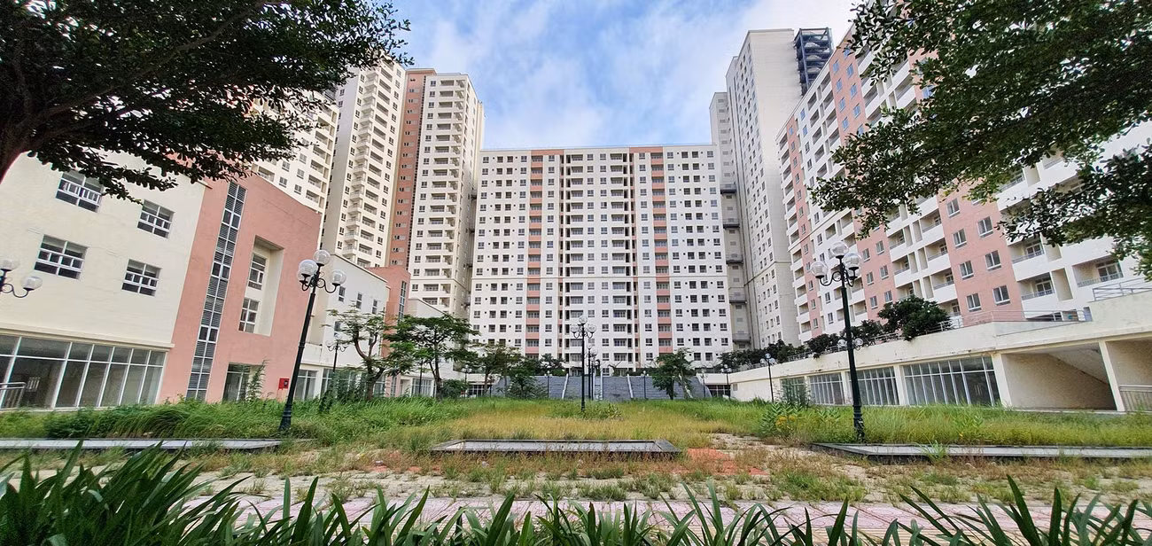 Cận cảnh hàng nghìn căn hộ tái định cư không có người ở Thủ Thiêm ảnh 12