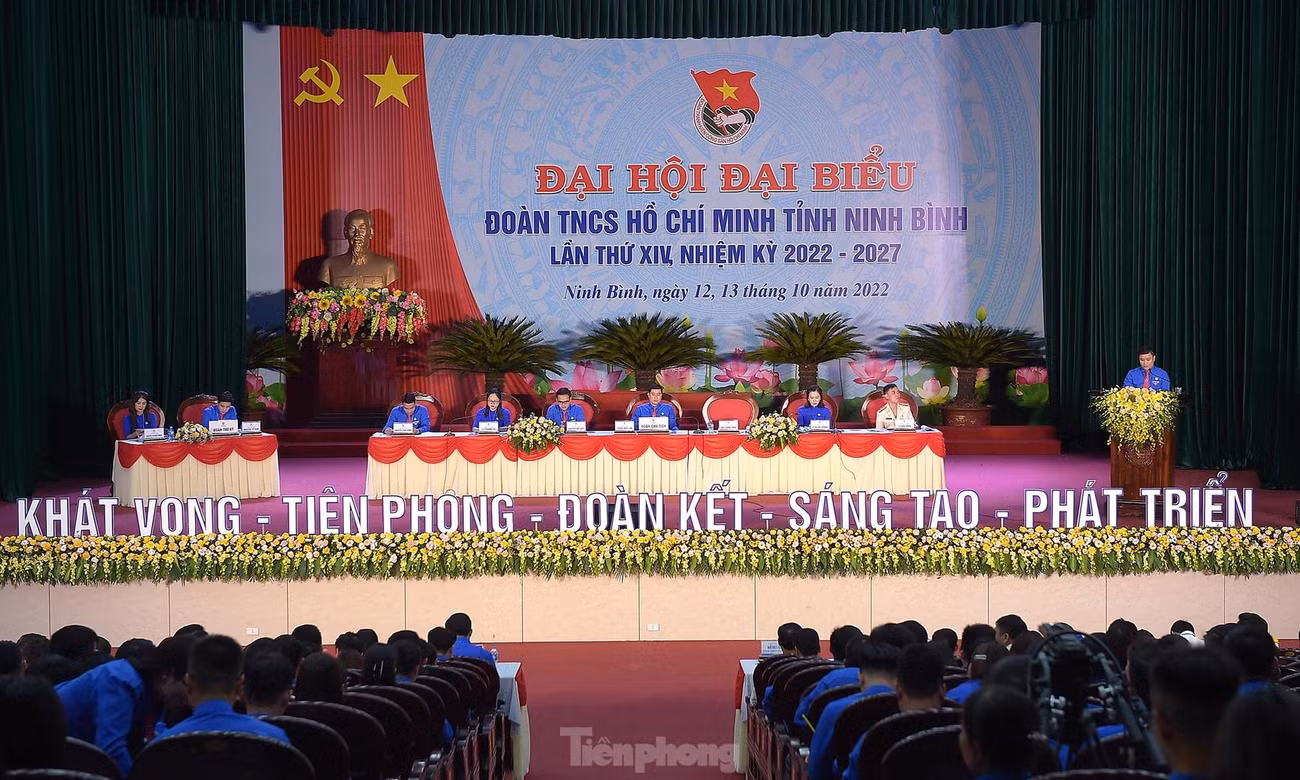 Phiên thứ nhất Đại hội Đoàn tỉnh Ninh Bình lần thứ XIV. (Ảnh: Xuân Tùng)