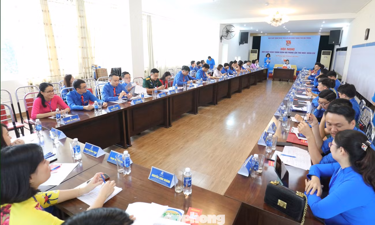 Hội nghị cũng đã bầu ra Uỷ ban kiểm tra Thành Đoàn Hải Phòng khóa XIV. Anh Lê Khắc Nguyên Anh - Phó Bí thư Thành Đoàn Hải Phòng làm Chủ nhiệm Ủy ban Kiểm tra Thành Đoàn Hải Phòng khóa XIV.