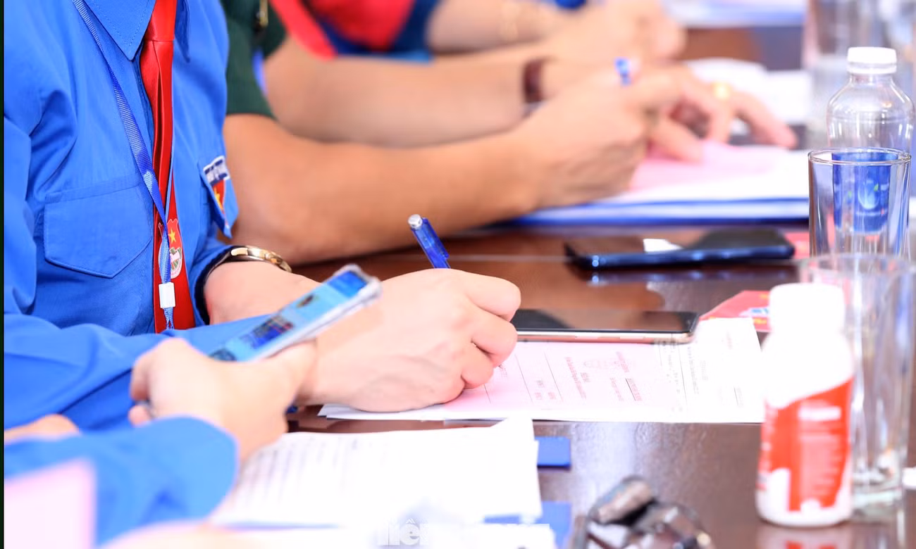 Tại hội nghị, các ủy viên Ban Chấp hành đã tiến hành bầu Ban Thường vụ Thành Đoàn Hải Phòng, chức danh Bí thư và Phó Bí thư Thành Đoàn, Ủy ban Kiểm tra Thành Đoàn Hải Phòng nhiệm kỳ 2022 - 2027 bằng hình thức bỏ phiếu kín.