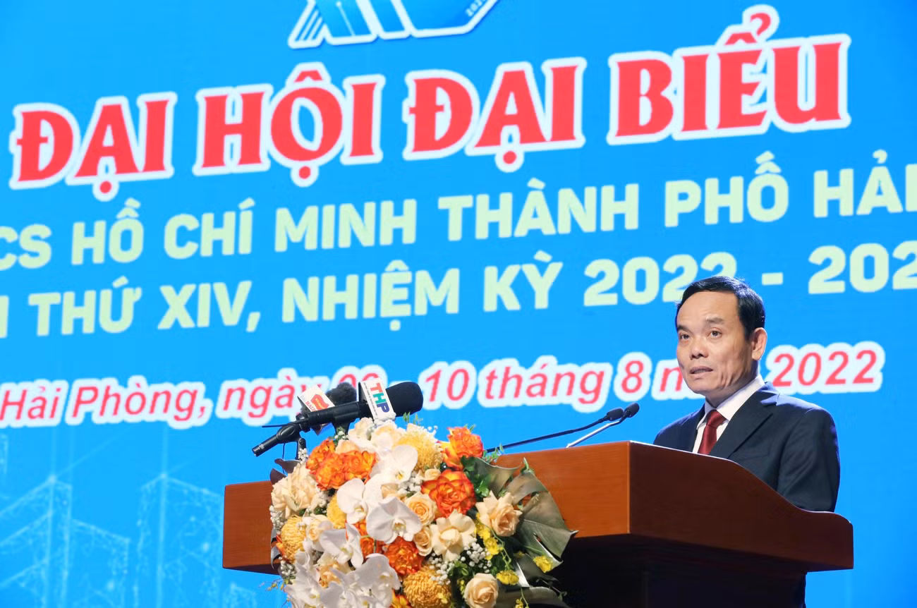 Ông Trần Lưu Quang - Bí thư Thành ủy Hải Phòng phát biểu chỉ đạo tại Đại hội Ông Trần Lưu Quang - Bí thư Thành ủy Hải Phòng phát biểu chỉ đạo tại Đại hội