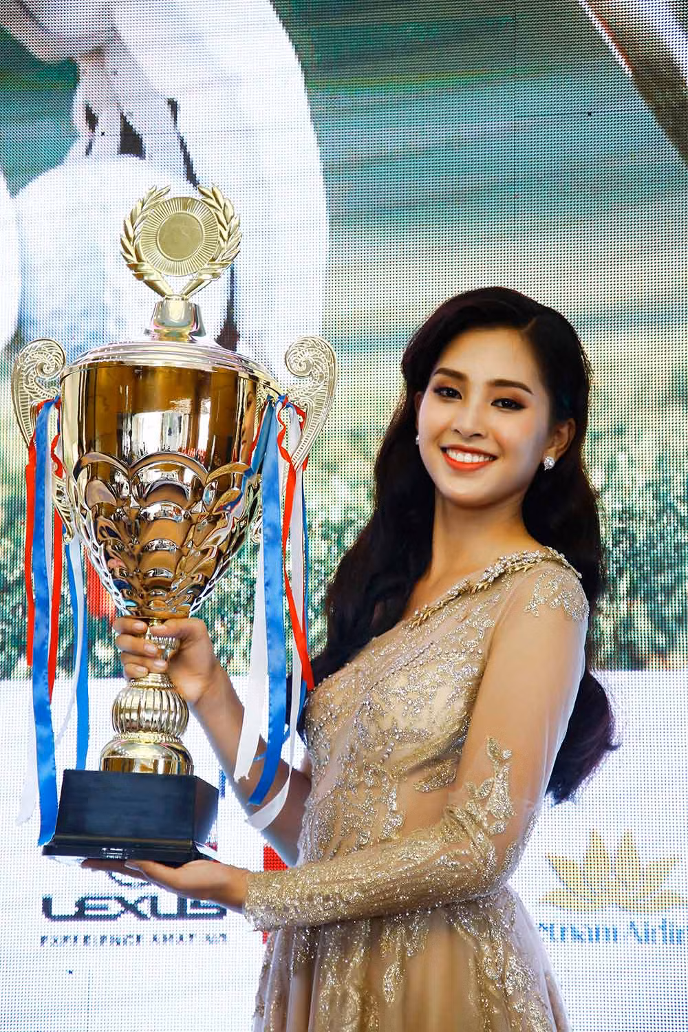 Các Hoa hậu, người đẹp háo hức với Tiền Phong Golf Championship 2018 ảnh 9