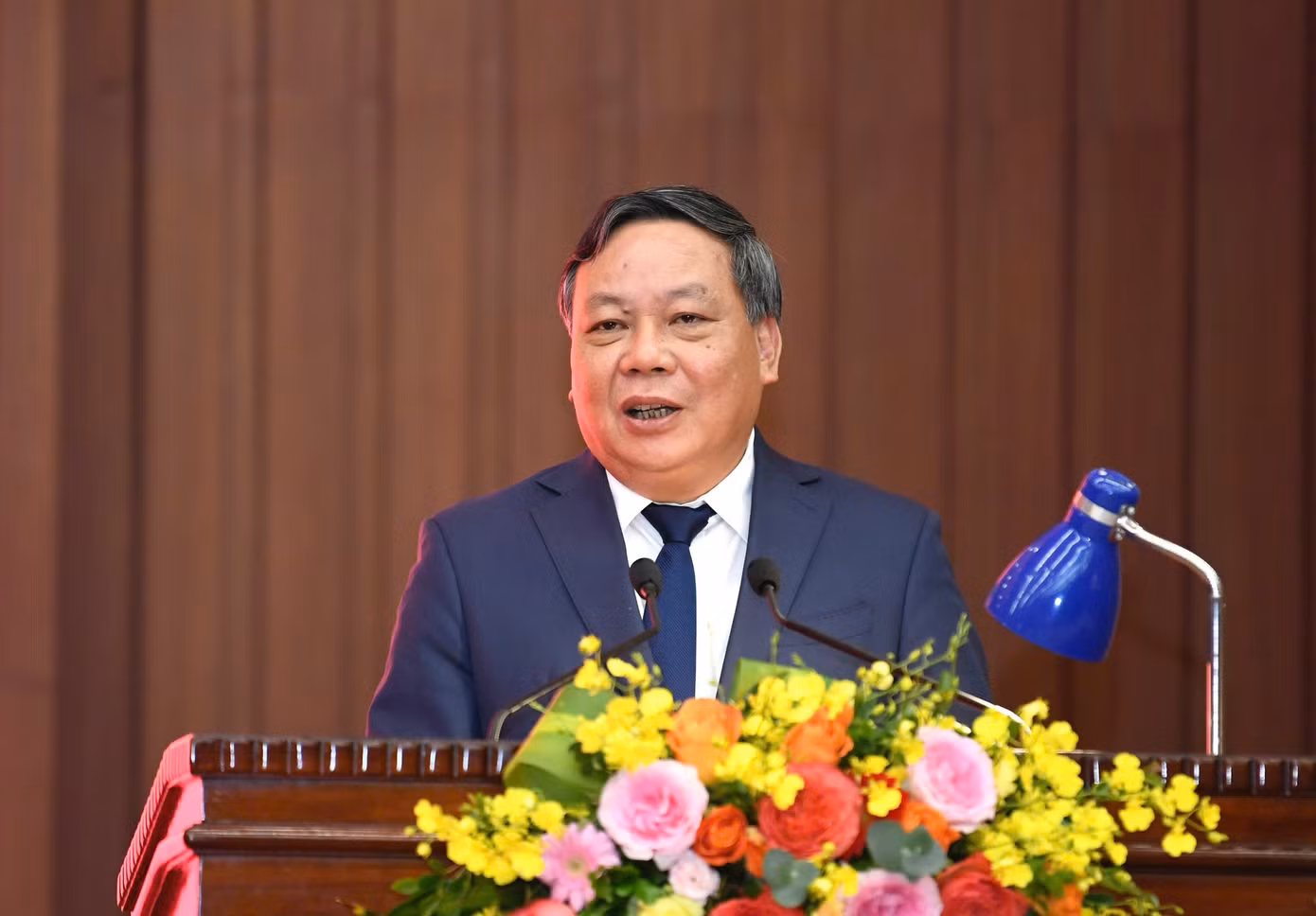 tienphong-2412traoqd1.jpg