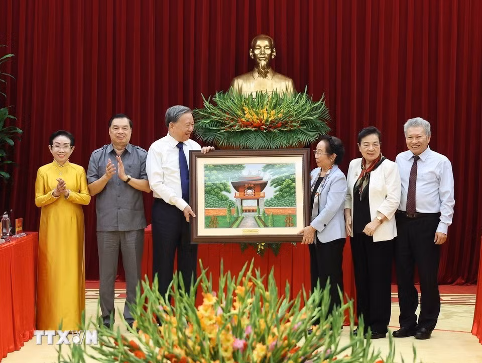 tienphong-169tongbithu2.jpg