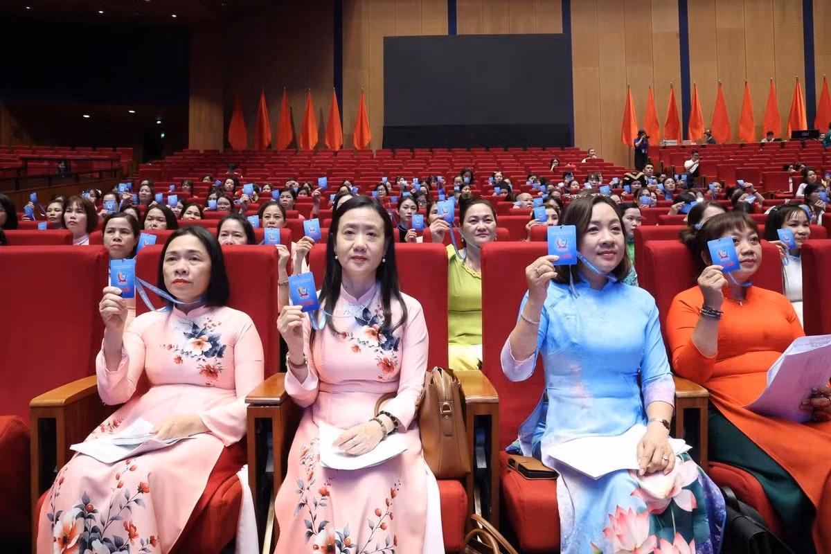 tienphong-176hoiphunu1.jpg