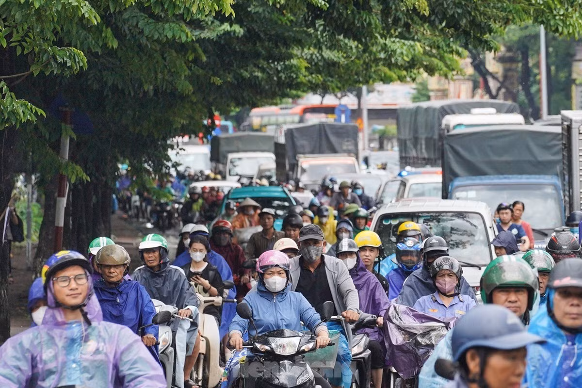 tienphong-camxexang.jpg