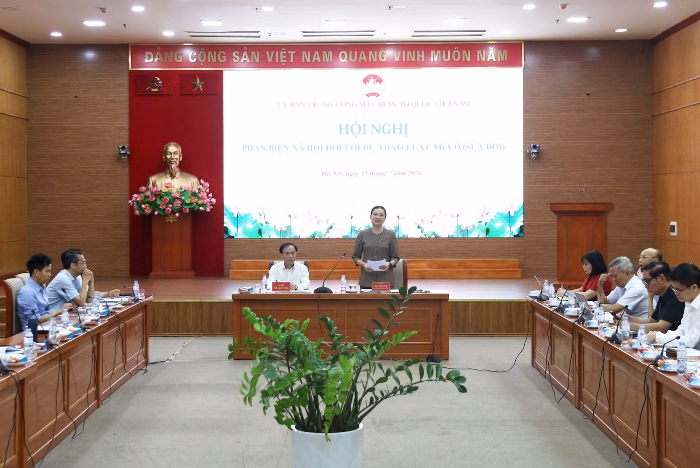 tienphong-157hoinghi.jpg