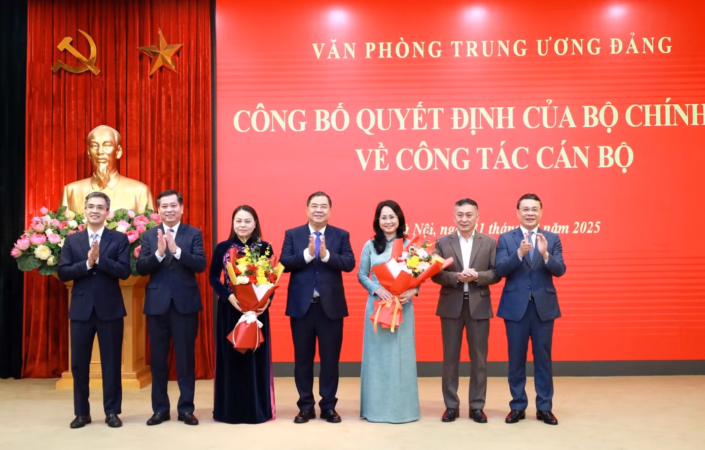 tienphong-3112pt.jpg