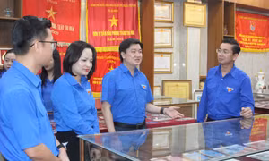 Tuổi trẻ Ninh Bình, Đà Nẵng giao lưu, học tập mô hình 'Bạn và tôi cùng trang bị AI'