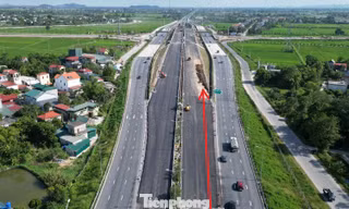 Hình hài nút giao 2 tầng cao tốc Bắc Nam qua Ninh Bình chuẩn bị thông xe