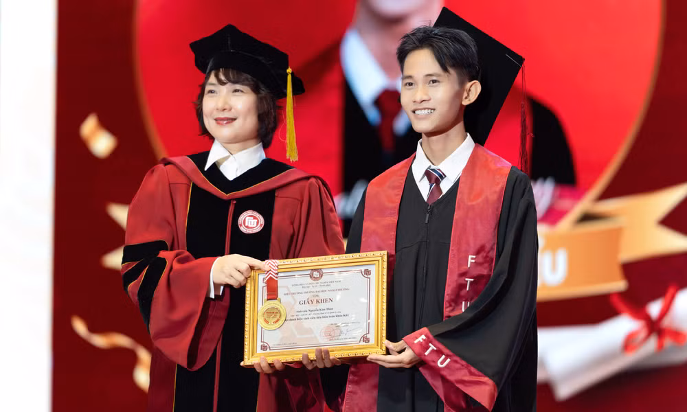 25% sinh viên Trường Đại học Ngoại thương tốt nghiệp đạt loại xuất sắc đợt 2 năm 2026