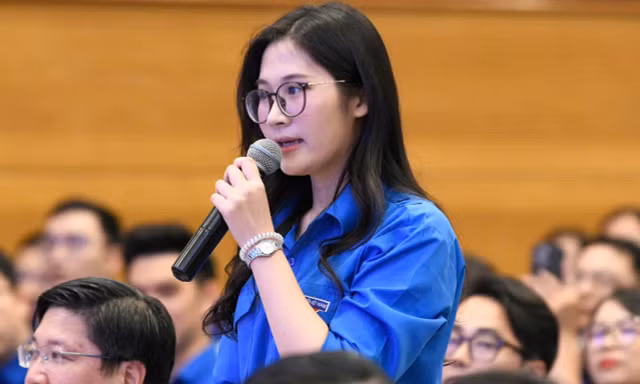 Bộ trưởng Bộ Nội vụ nêu giải pháp về tình trạng 1,6 triệu thanh niên chưa có việc làm