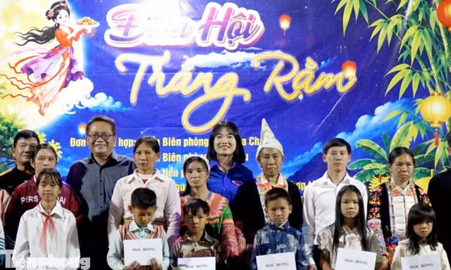 Trung thu đặc biệt của học sinh vùng cao, biên giới Lai Châu