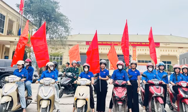 Kết nối cử tri trẻ đang làm ăn xa