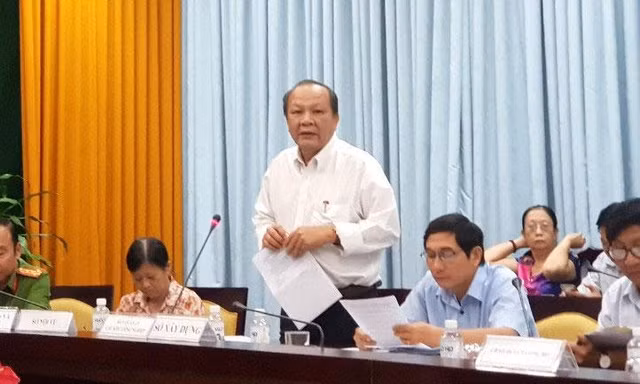 Kỷ luật cảnh cáo Trưởng ban Quản lý các khu công nghiệp tỉnh Vĩnh Long