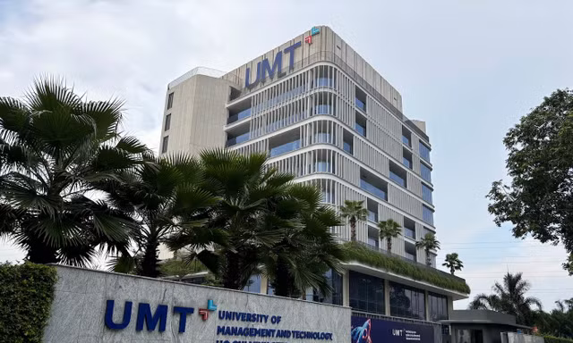 Viện trưởng một đại học xin thôi việc