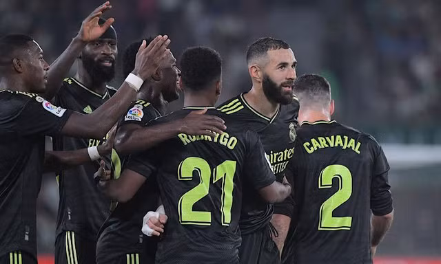 Real san bằng kỷ lục vô tiền khoáng hậu trong trận đấu có hat-trick bàn thắng... bị từ chối