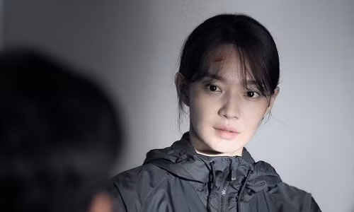 Shin Min Ah thích thú với vai diễn mới trong “DIVA” sau 4 năm vắng bóng trên màn ảnh rộng