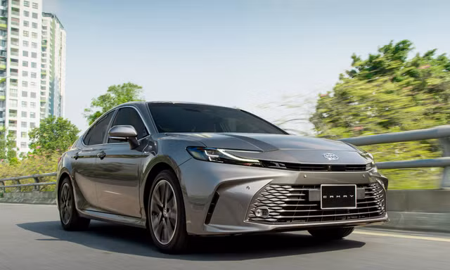 Toyota kéo dài vòng đời của loạt xe chủ lực