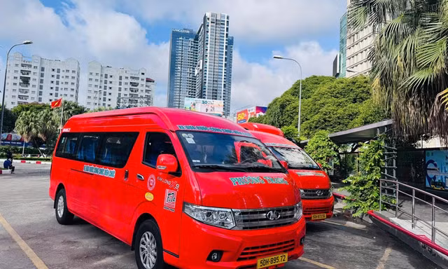 3 ngày triển khai đưa đón cán bộ từ Bình Dương, Bà Rịa-Vũng Tàu lên TPHCM làm việc