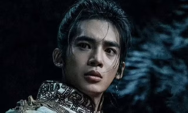 Sau bao khổ luyện vì “Phong Thần”, Vu Thích được khen là diễn viên “trời chọn”