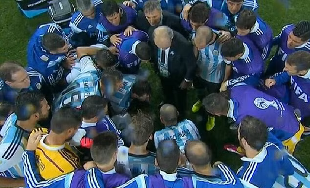 RADIO WORLD CUP tối 10/7: Khi Messi 'cướp diễn đàn' của HLV