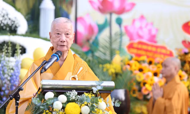 Lời dạy của Phật là nguồn sống tích cực, nền tảng cho sự phát triển bền vững