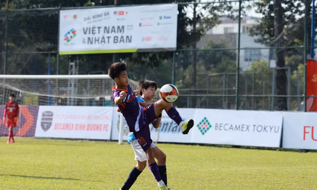 Mở màn Giải bóng đá Thiếu niên quốc tế U13 Việt Nam & Nhật Bản, đại diện Việt Nam gây bất ngờ trước Yokohama 