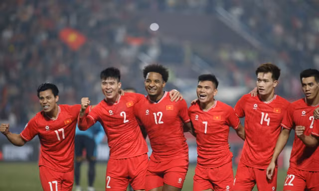 Mục tiêu đánh bại Thái Lan và canh bạc của HLV Kim Sang-sik 