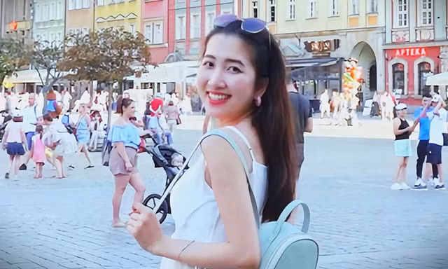 Cô gái Việt giành 2 học bổng danh giá và cuốn nhật ký tuổi trẻ đặc biệt