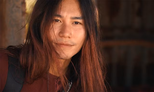 Bật mí về Võ Nghi Bình- ‘trai đểu’ trong phim ‘Cát đỏ’