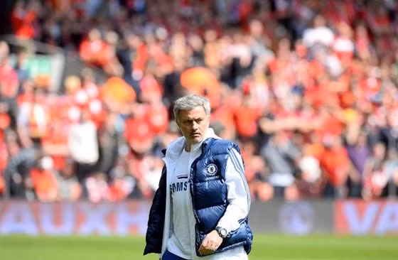 Tuyển Brazil cần Jose Mourinho