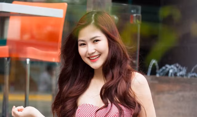 Hương Tràm: Dại hơn Hồ Ngọc Hà?