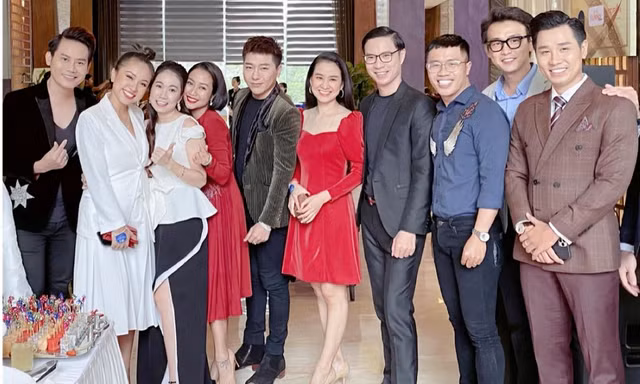 Thanh Thảo Hugo triệu tập “đại hội võ lâm” làng MC khiến thanh xuân 8x, 9x ùa về