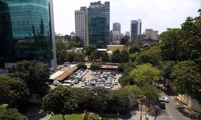 TPHCM muốn lấy 5 khu 'đất vàng' ở trung tâm quận 1 làm nhà vệ sinh 