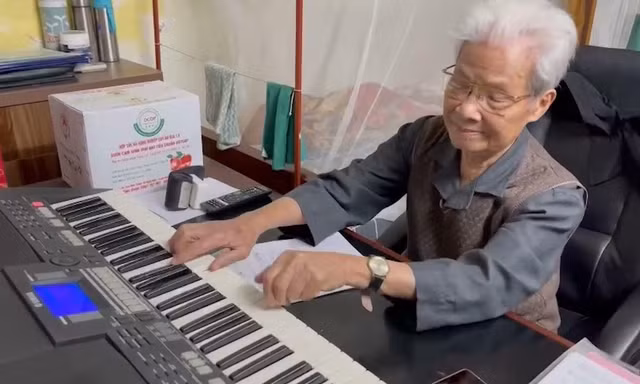 Vĩnh biệt nhạc sĩ Nguyễn Tài Tuệ - tác giả 'Xa khơi'