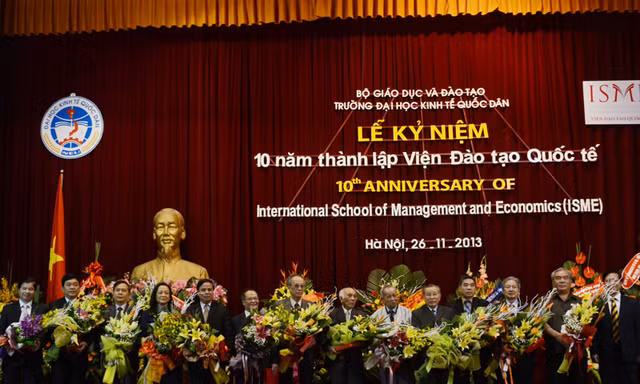 Kỷ niệm 10 năm thành lập Viện Đào tạo Quốc tế Trường ĐH Kinh tế Quốc dân