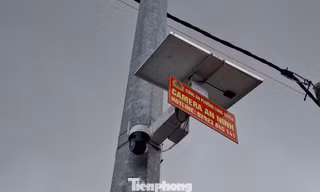 Cần Thơ lắp camera giám sát tình trạng đổ trộm rác thải