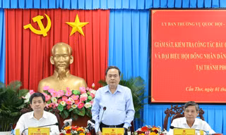 Chủ tịch Quốc hội giám sát công tác chuẩn bị bầu cử tại Cần Thơ