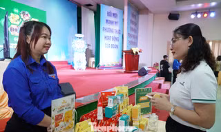 Dự án bánh flan kết hợp sữa chua yến sấy về nhất cuộc thi khởi nghiệp