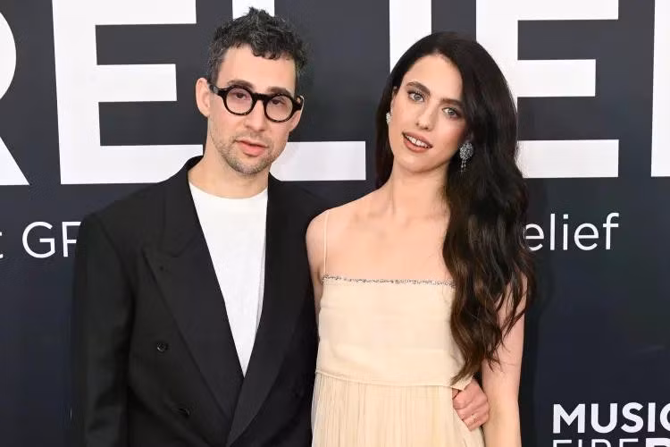 happy-gilmore-2-real-life-loves-jack-antonoff-margaret-qualley-072325-70237d01e20d403986bd16ac25aa338a.jpg